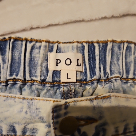 POL Sunny Patch Blue Floral Wide Leg Denim - Picture 6 of 6